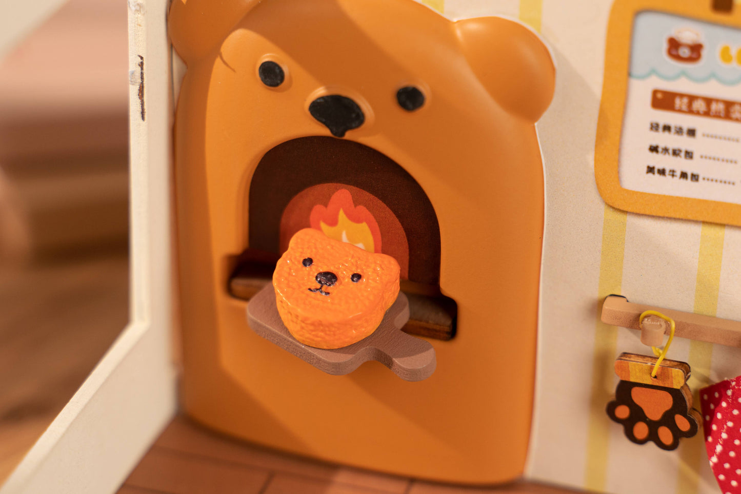 Teddy's Breadbox ROBOTIME Rolife DIY Miniature House